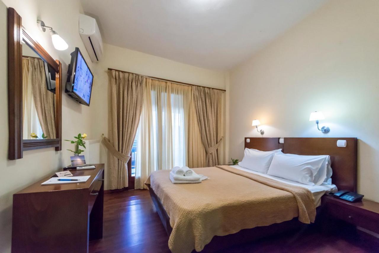 Akroyali Hotel & Villas Messinia Экстерьер фото