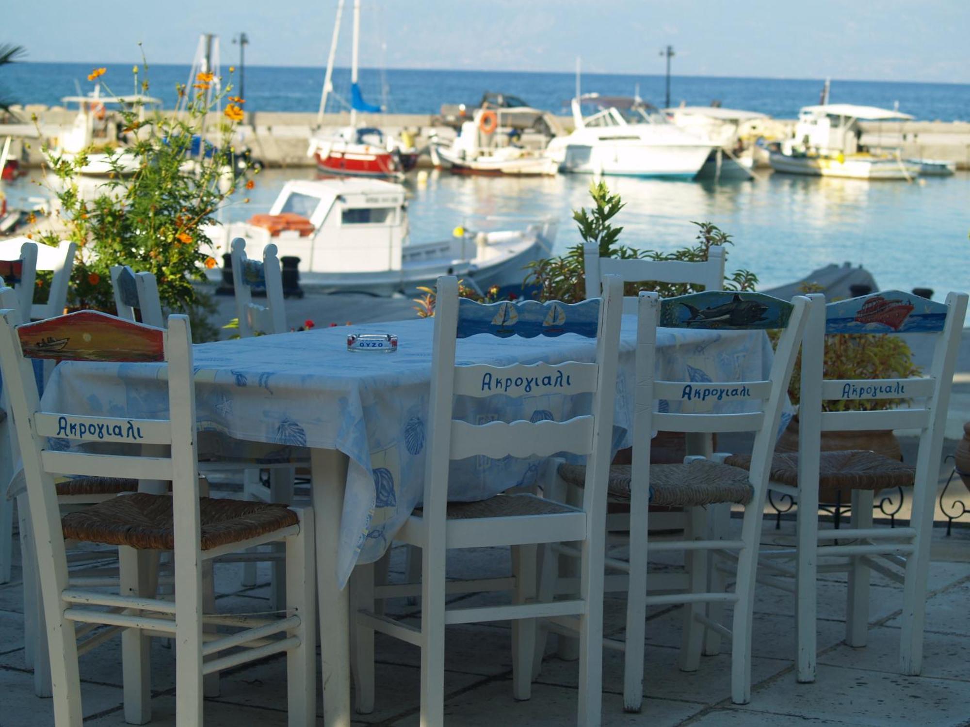 Akroyali Hotel & Villas Messinia Экстерьер фото