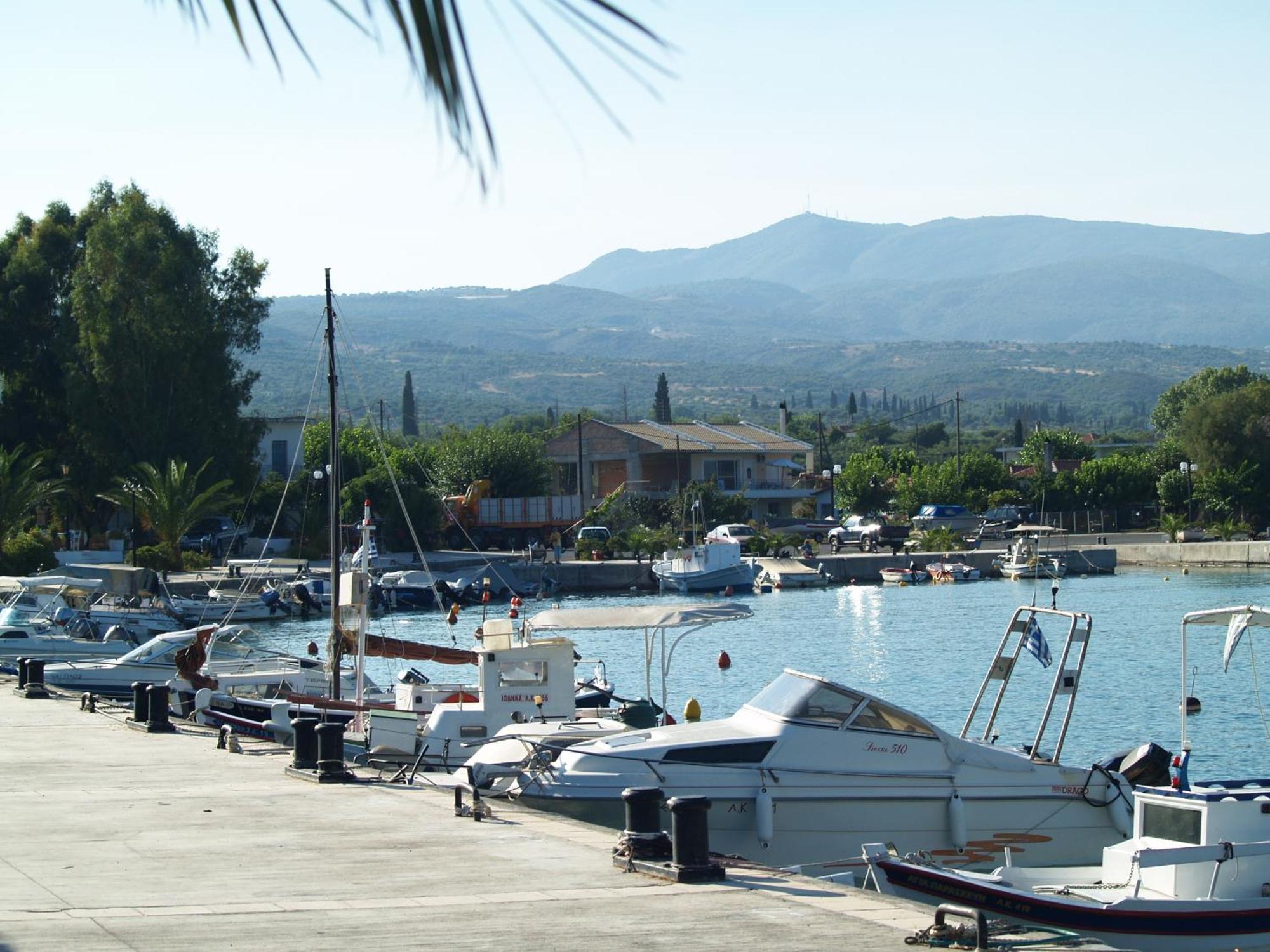 Akroyali Hotel & Villas Messinia Экстерьер фото